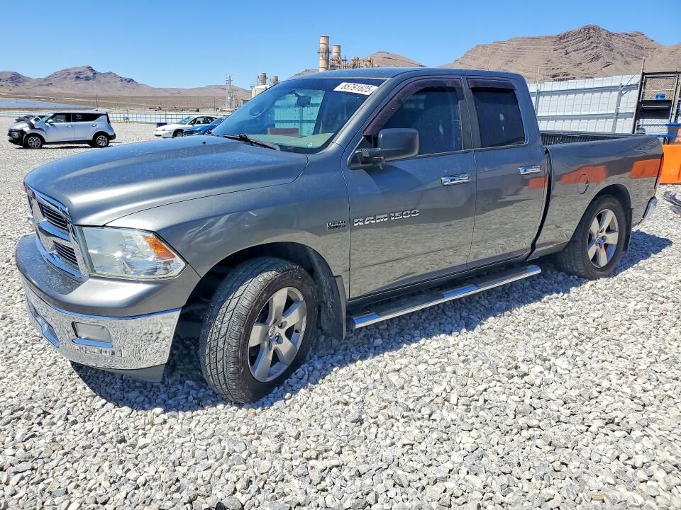 2012 DODGE Ram