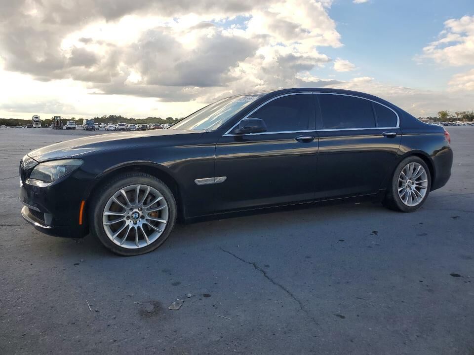 2010 BMW 7 Series