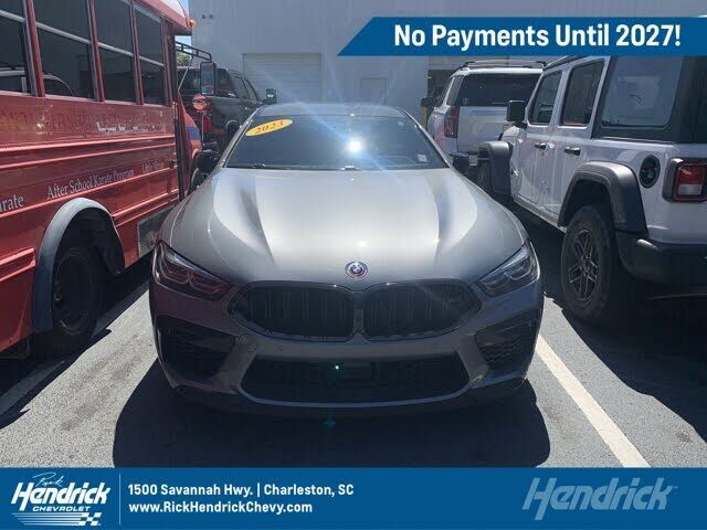 2023 BMW M8