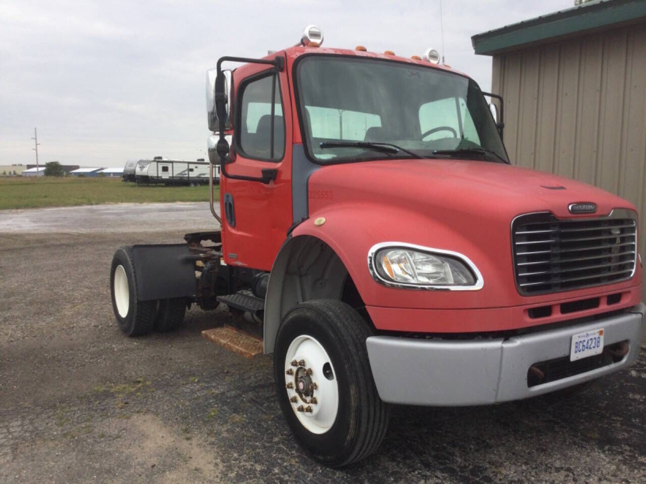 2010 FREIGHTLINER M2