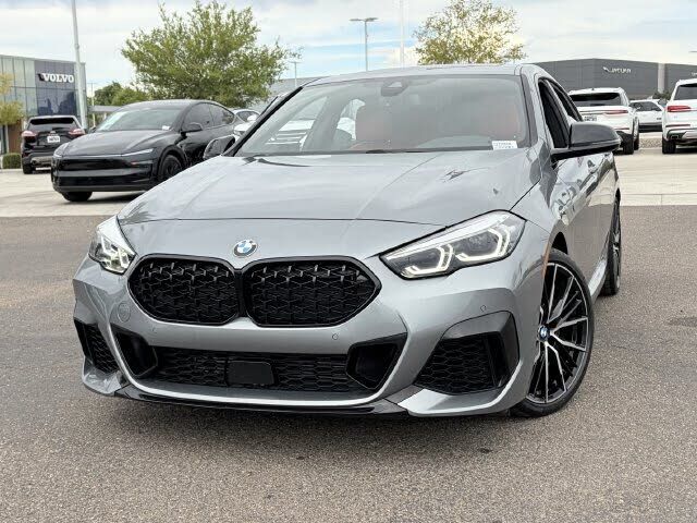 2024 BMW M235i