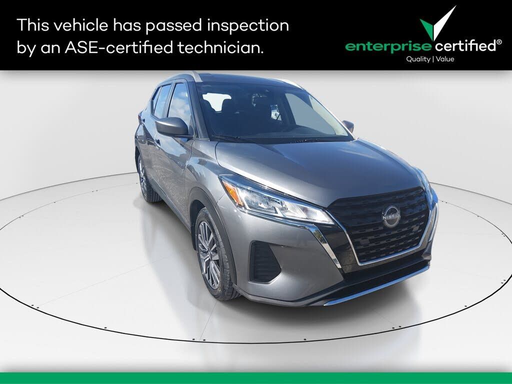 2024 NISSAN Kicks