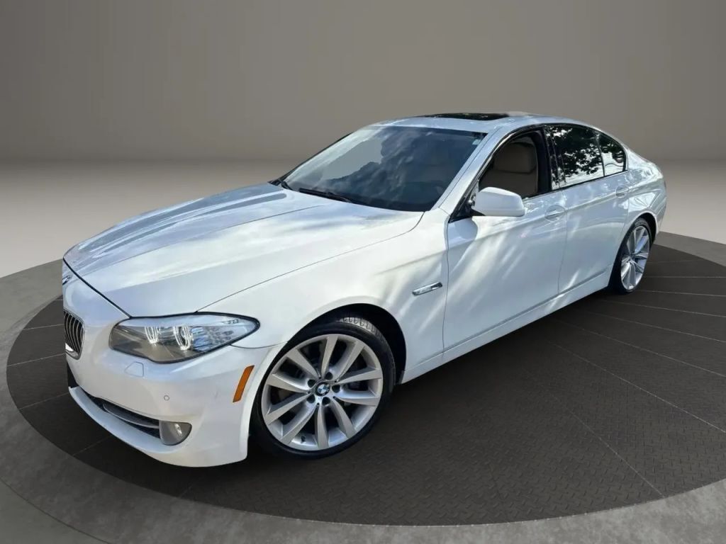 2011 BMW 5 Series