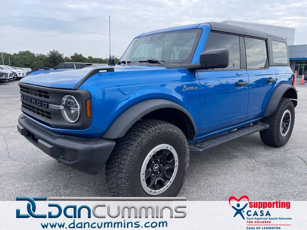 2023 FORD Bronco