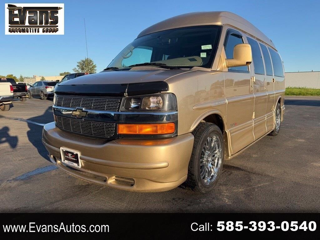 2013 CHEVROLET Express