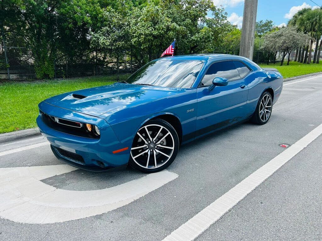 2023 DODGE Challenger