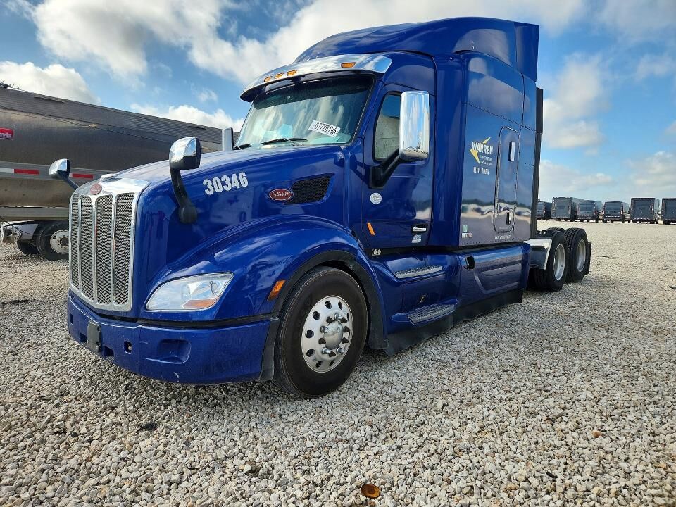 2020 PETERBILT 579