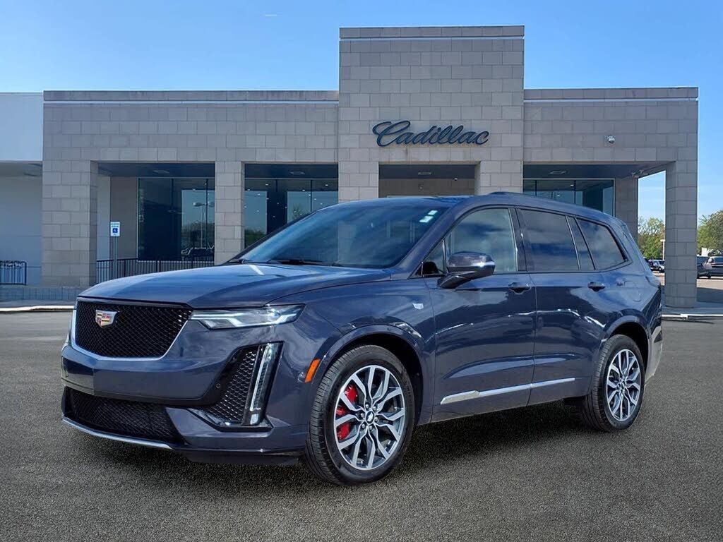 2025 CADILLAC XT6