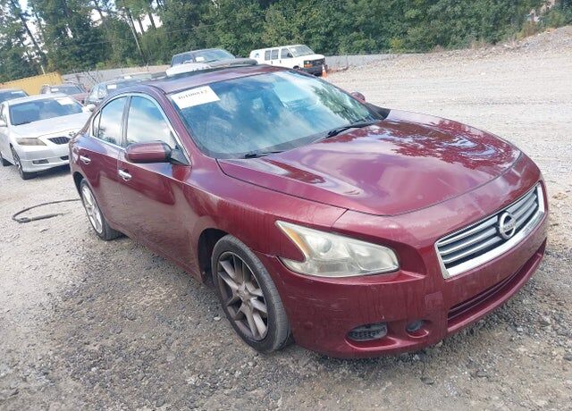 2012 NISSAN Maxima