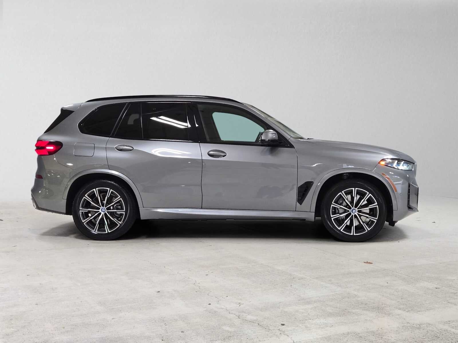 2025 BMW X5
