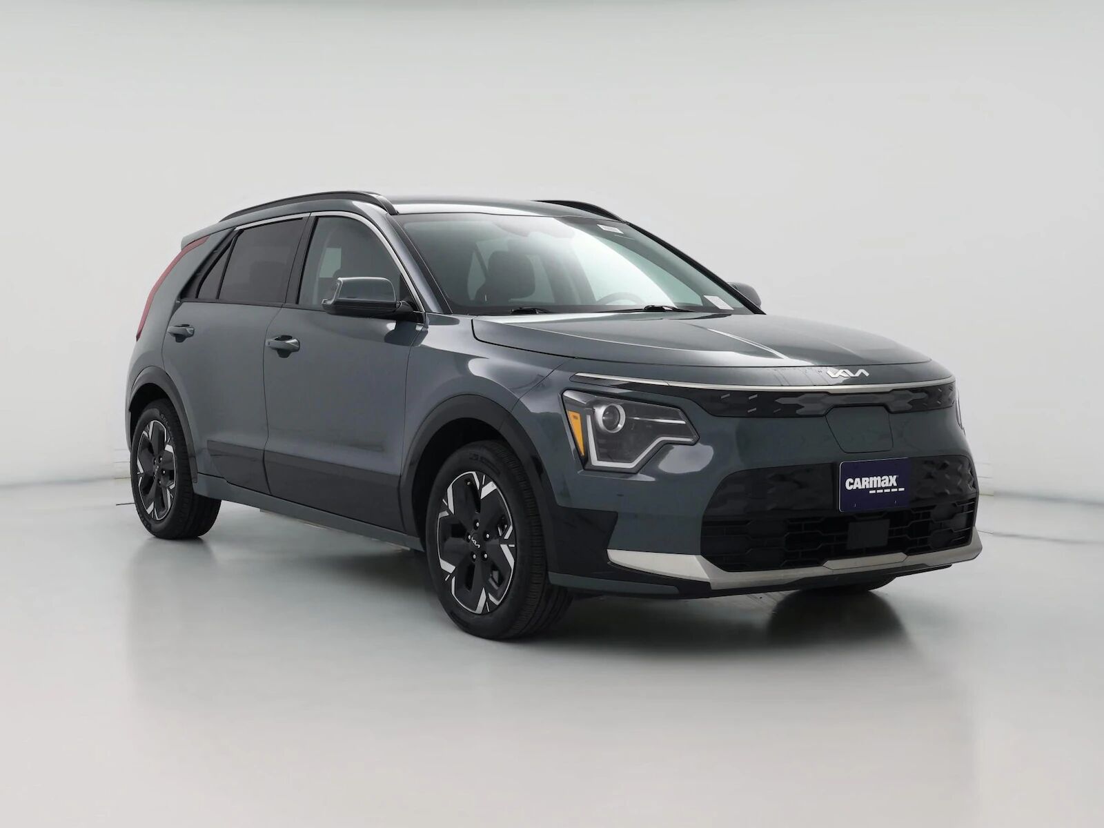 2023 KIA Niro