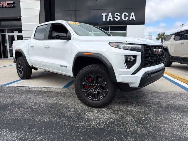 2024 GMC Canyon
