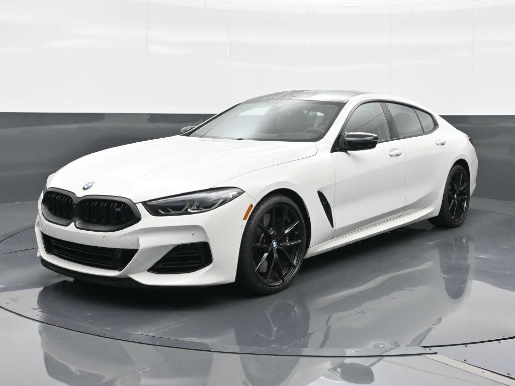 2025 BMW M8