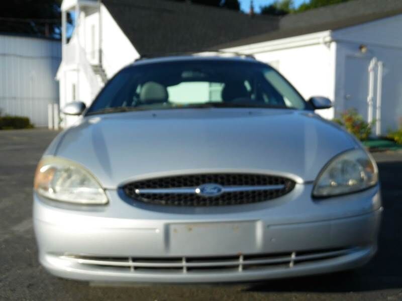 2002 FORD Taurus