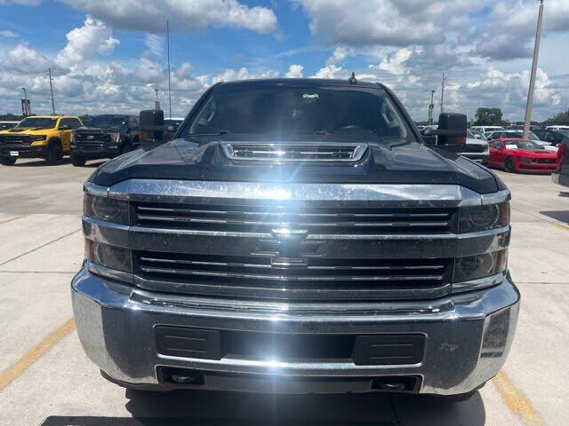 2018 CHEVROLET Silverado