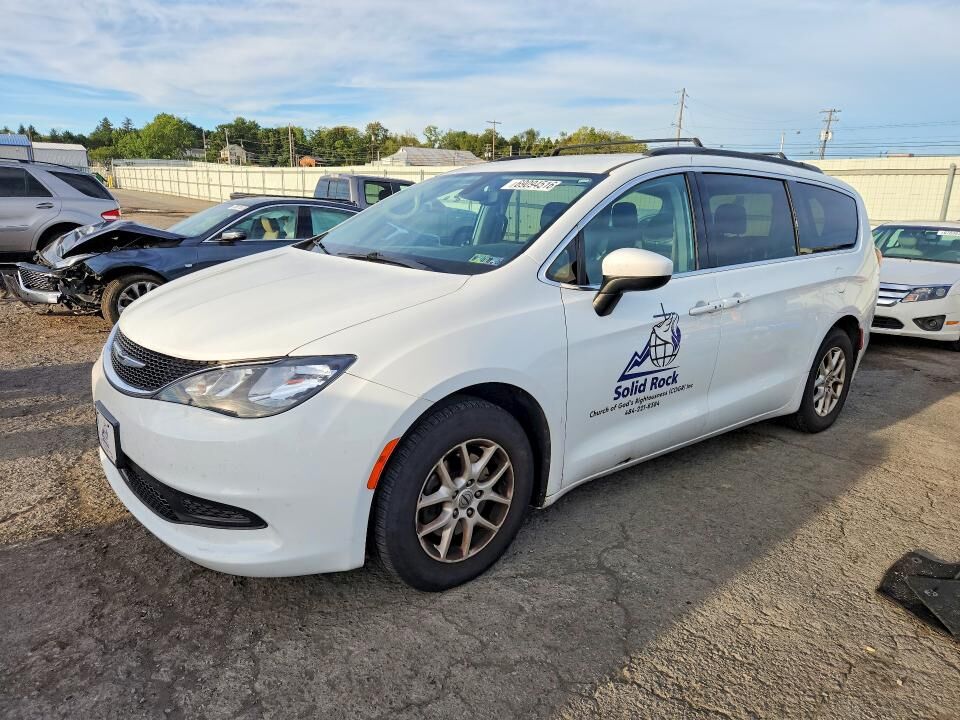 2021 CHRYSLER Voyager