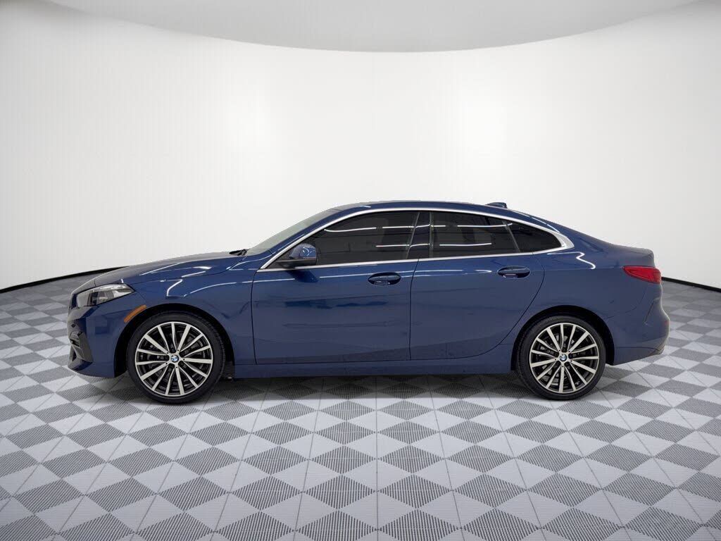 2023 BMW 228i