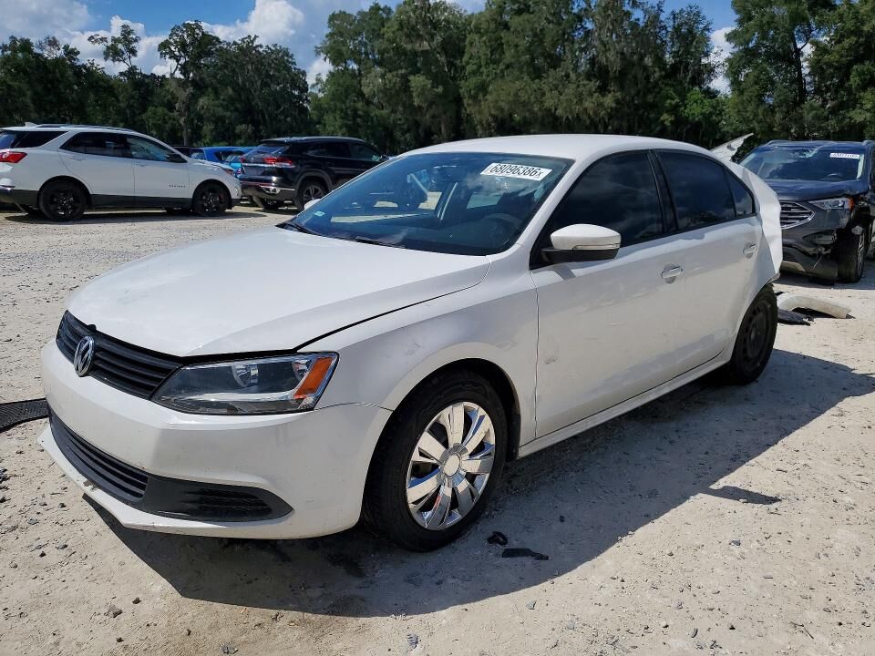 2011 VOLKSWAGEN Jetta