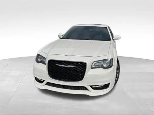 2018 CHRYSLER 300