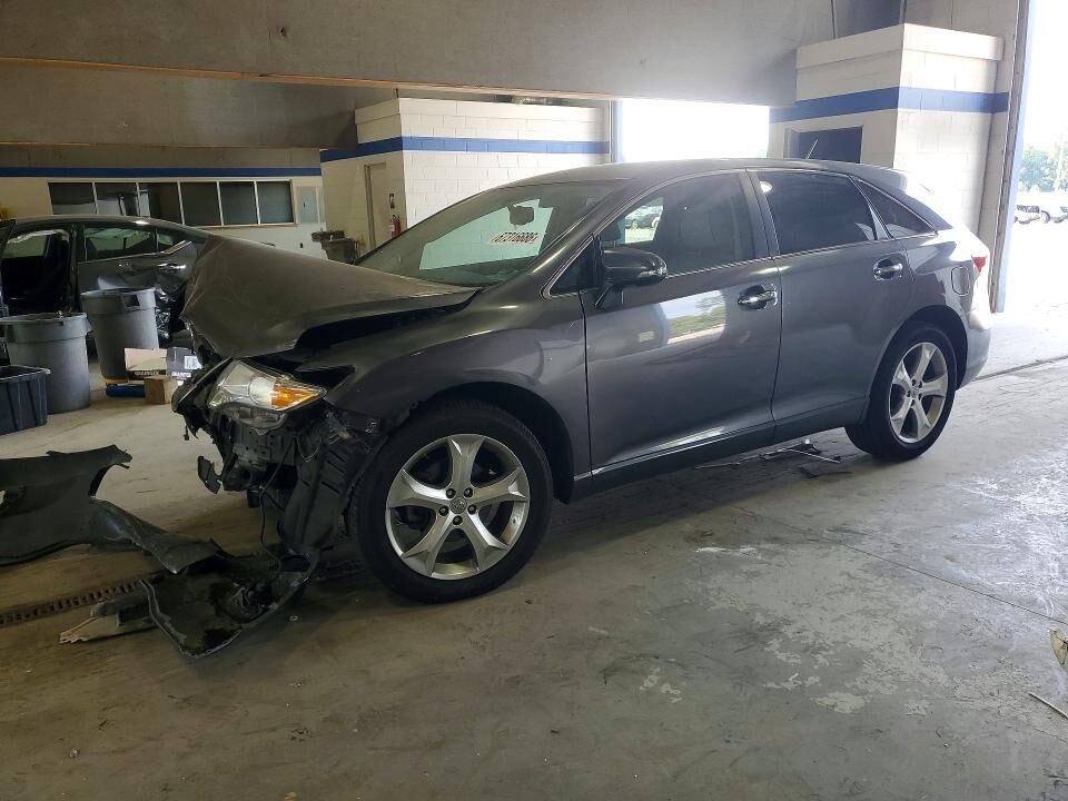 2015 TOYOTA Venza
