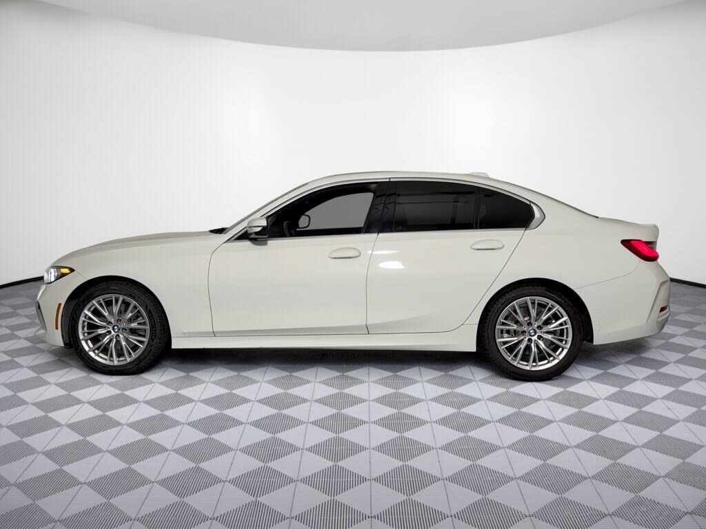 2024 BMW 330i