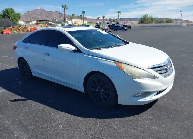 2011 HYUNDAI Sonata
