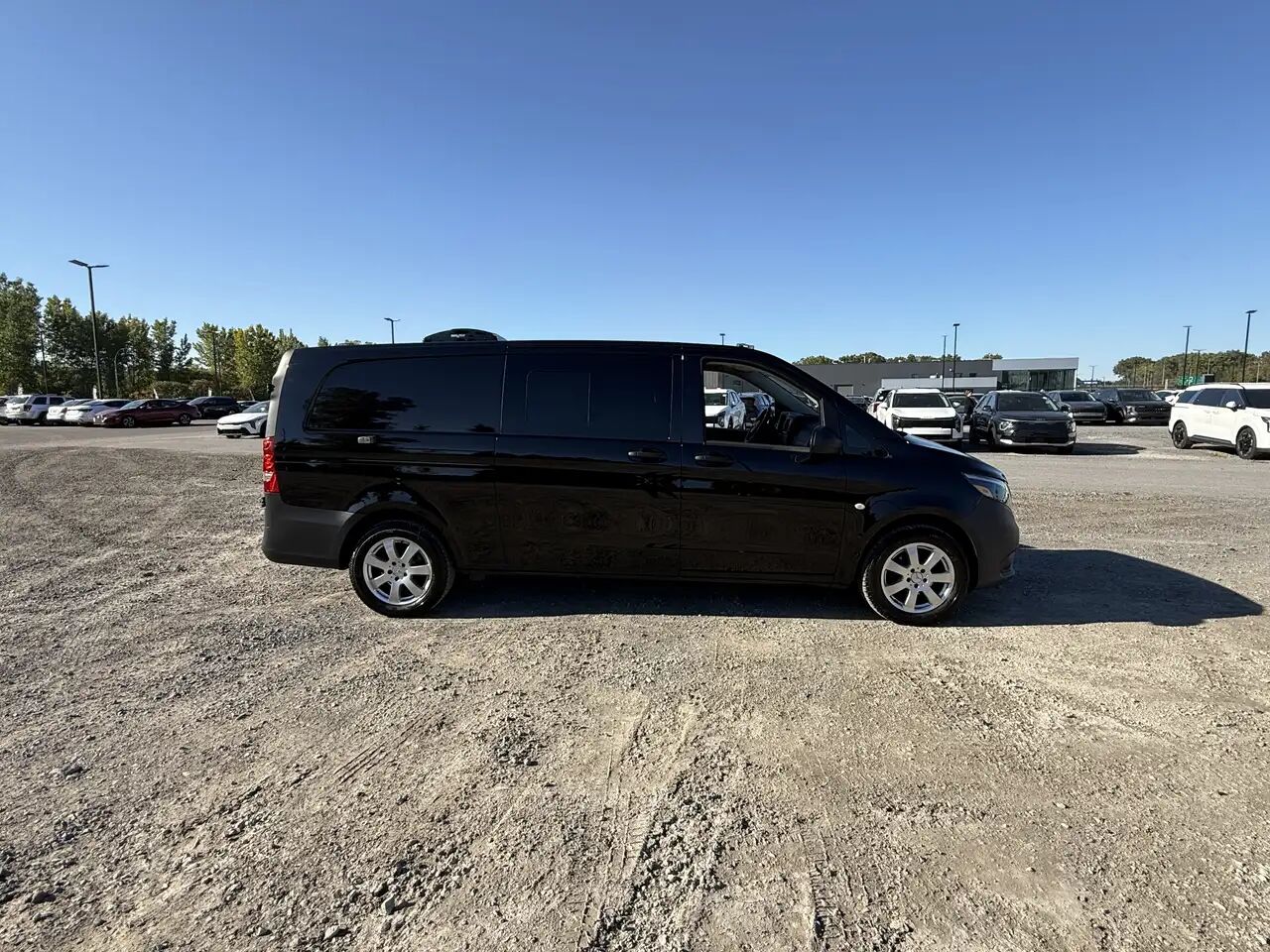 2023 Mercedes-Benz METRIS
