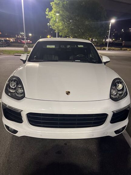 2018 PORSCHE Cayenne