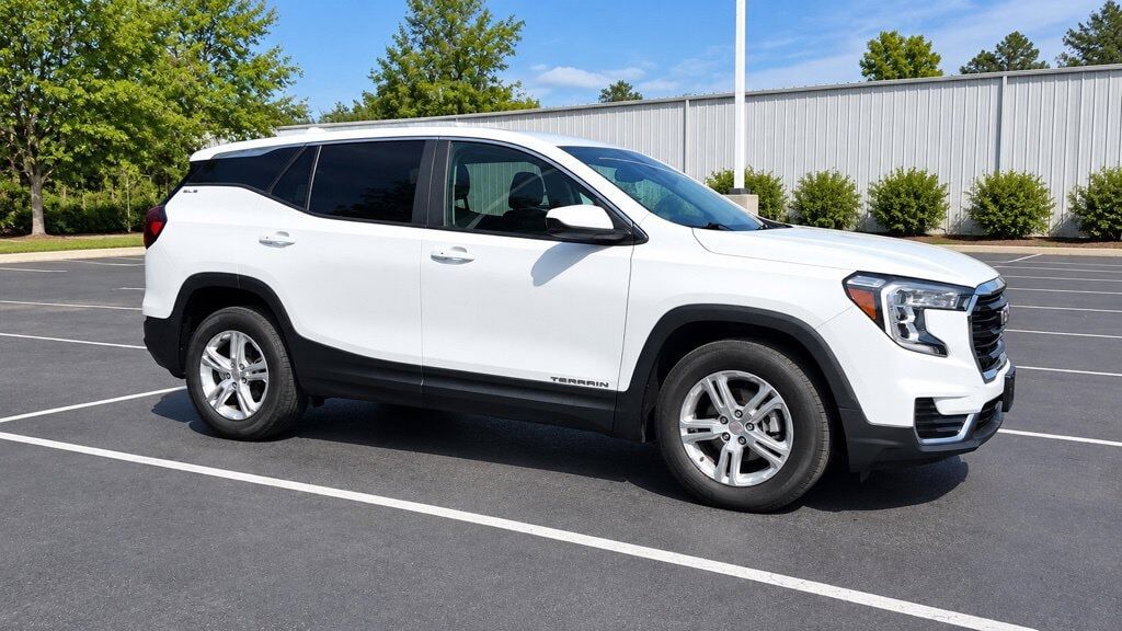 2024 GMC Terrain