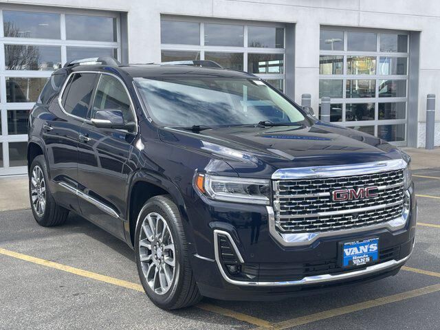 2022 GMC Acadia