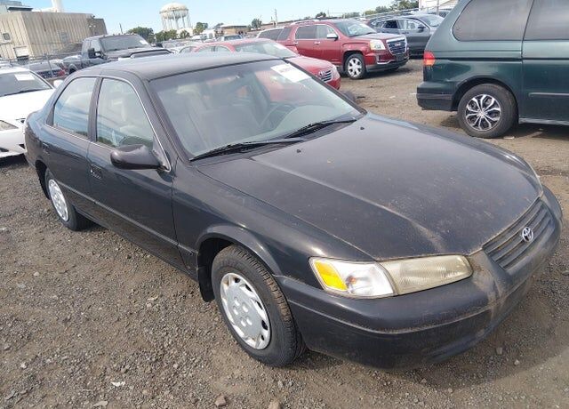 1997 TOYOTA Camry