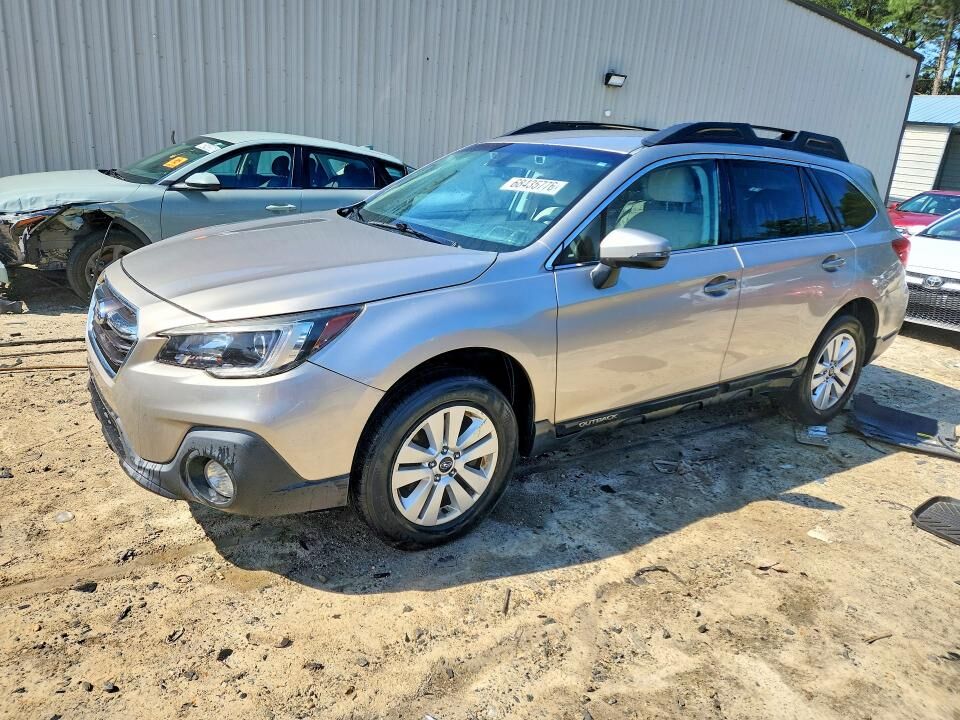 2018 SUBARU Outback