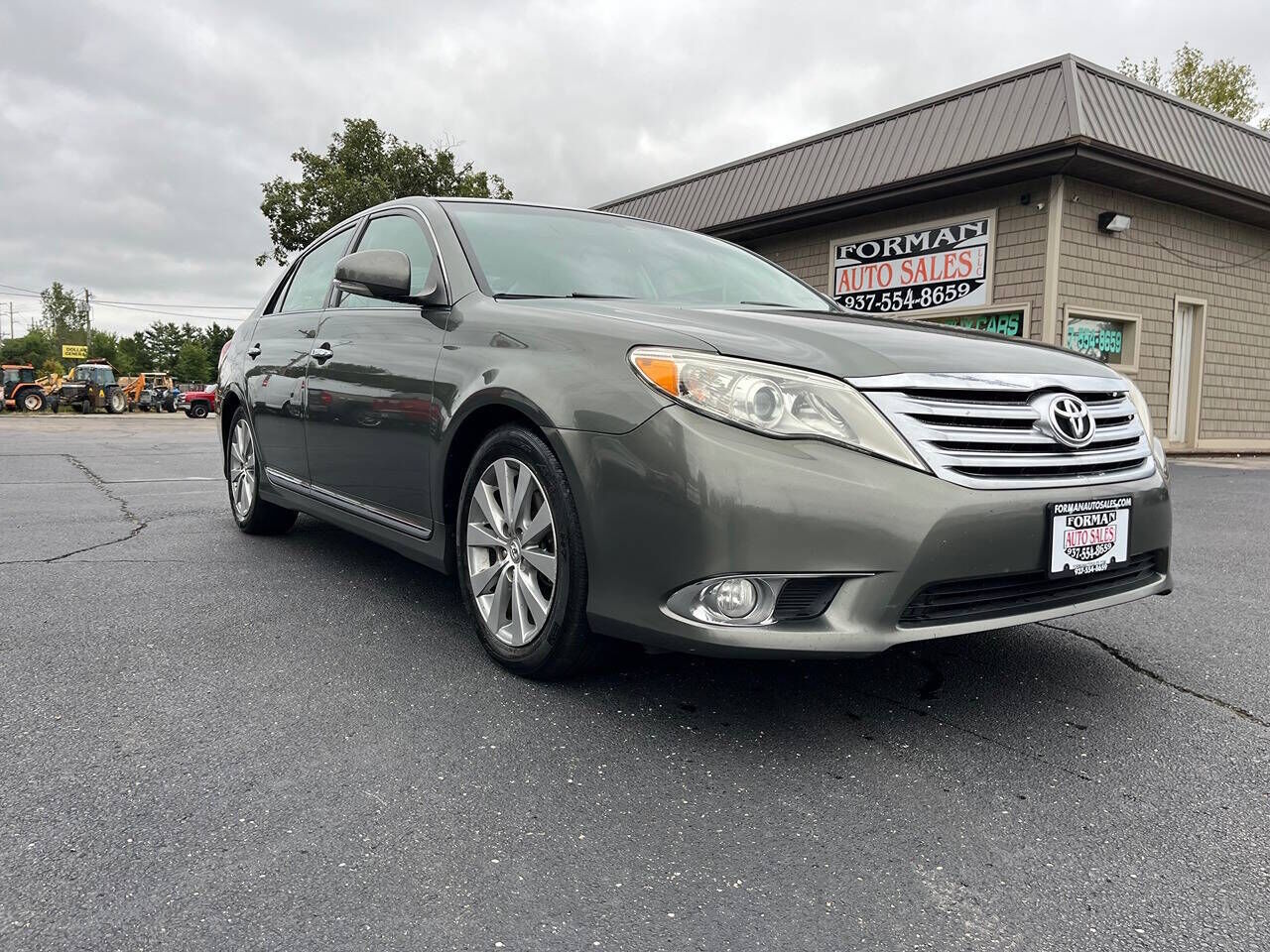 2011 TOYOTA Avalon
