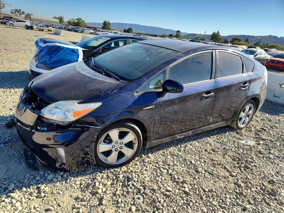 2015 TOYOTA PRIUS