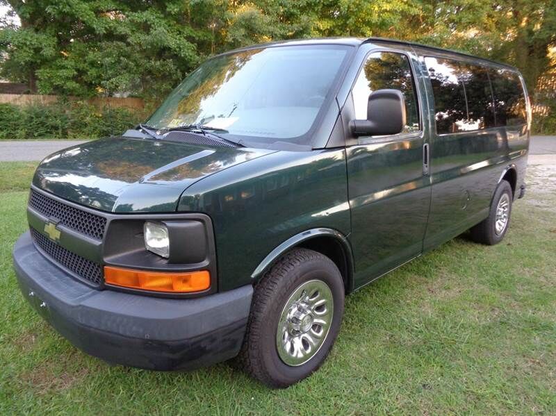 2010 CHEVROLET Express