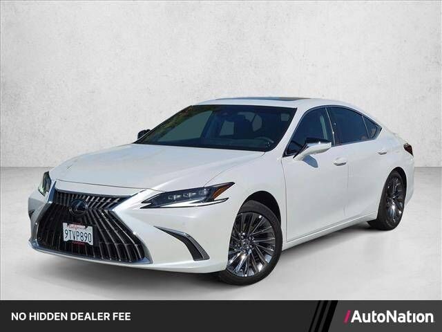 2025 LEXUS ES