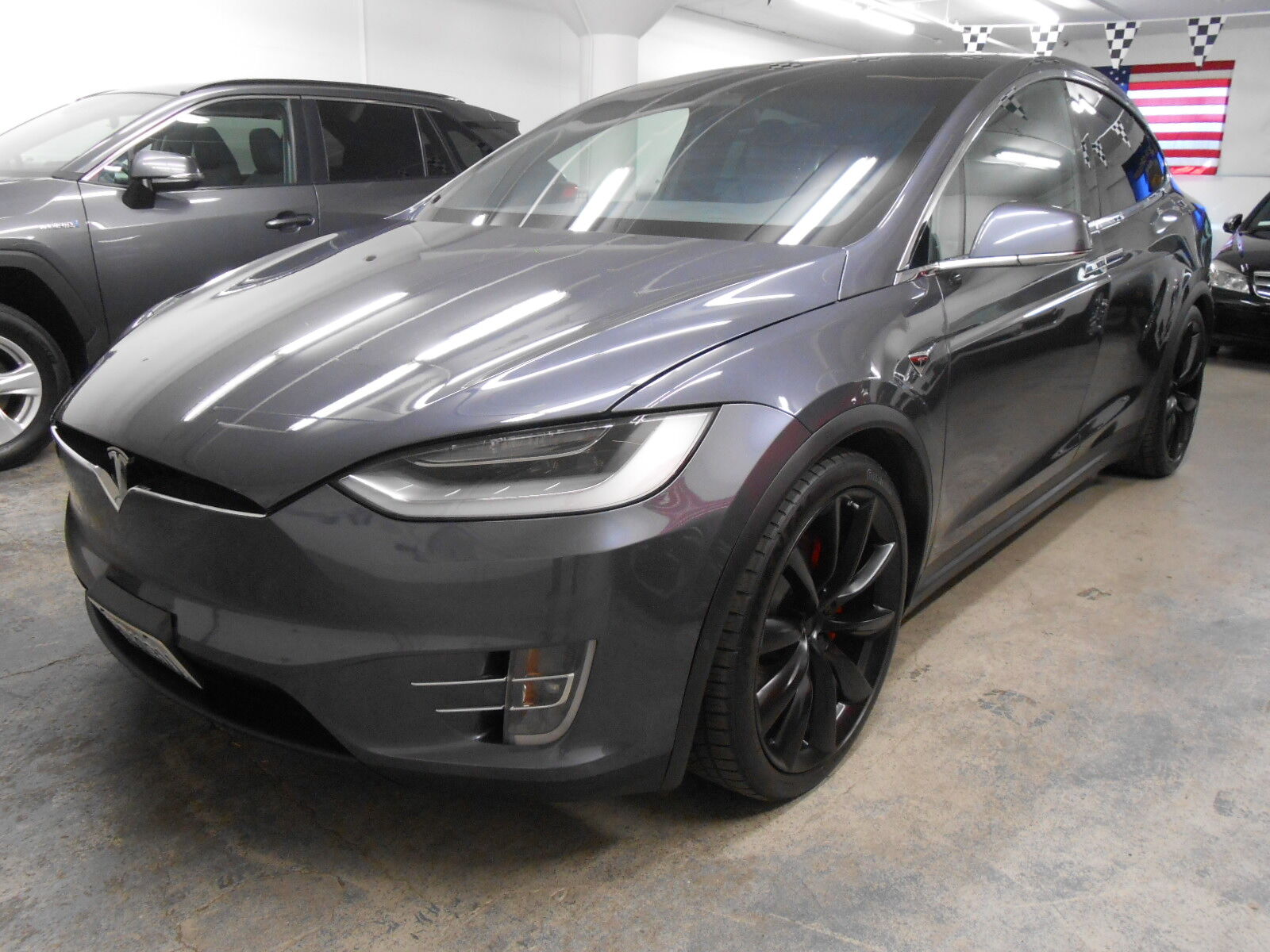 2019 TESLA Model X