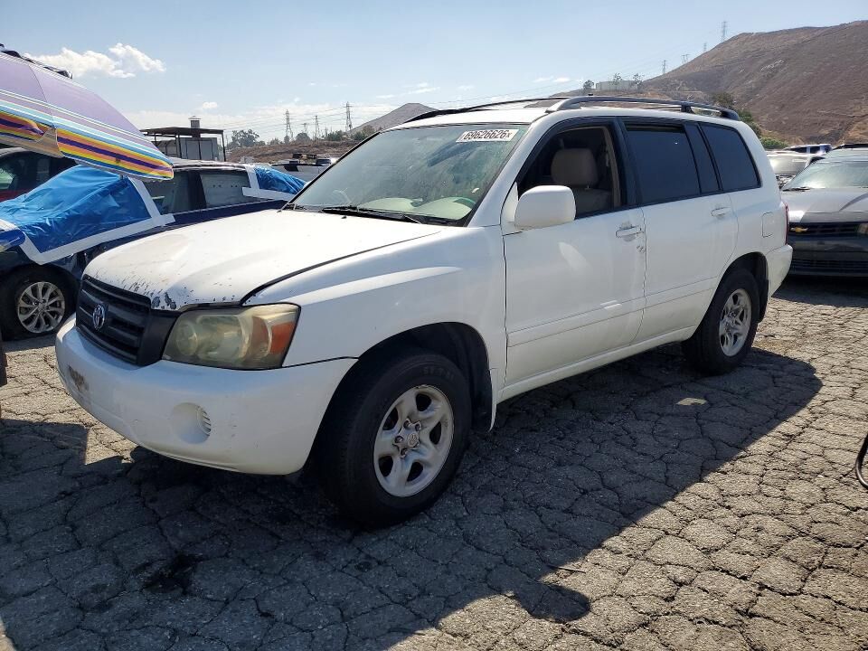 2005 TOYOTA Highlander