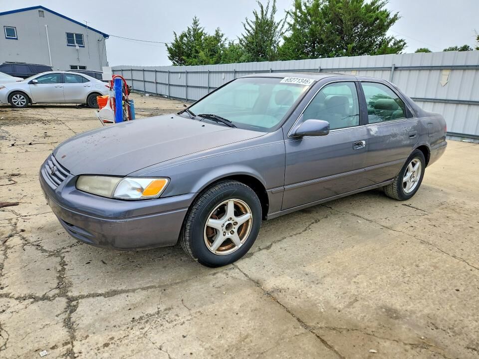1997 TOYOTA Camry