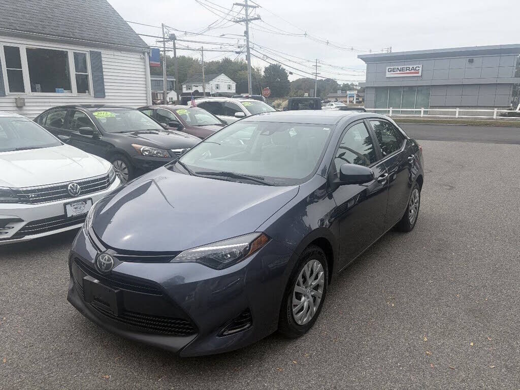 2018 TOYOTA Corolla
