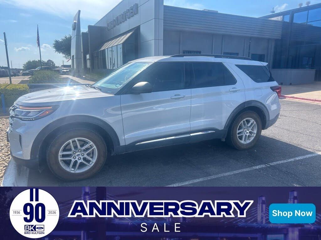 2025 FORD Explorer