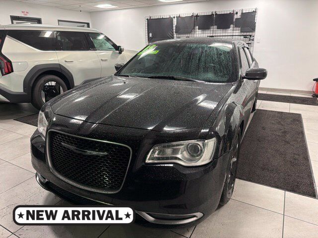 2015 CHRYSLER 300