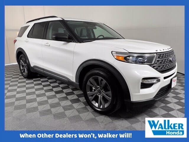 2021 FORD Explorer