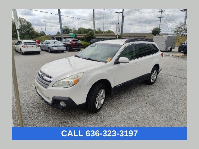 2014 SUBARU Outback
