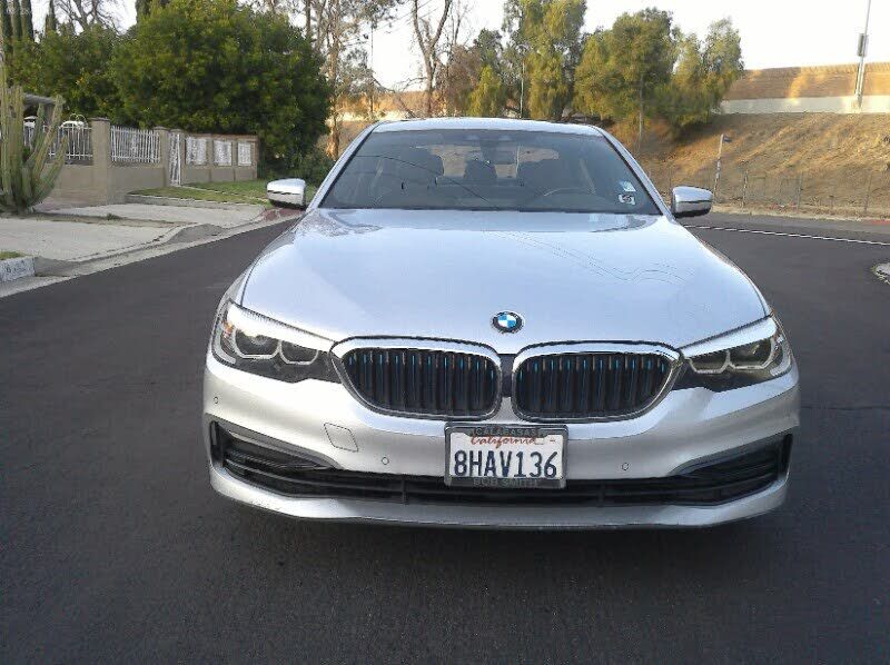 2019 BMW 530e