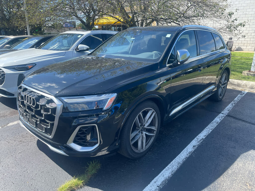 2025 AUDI SQ7