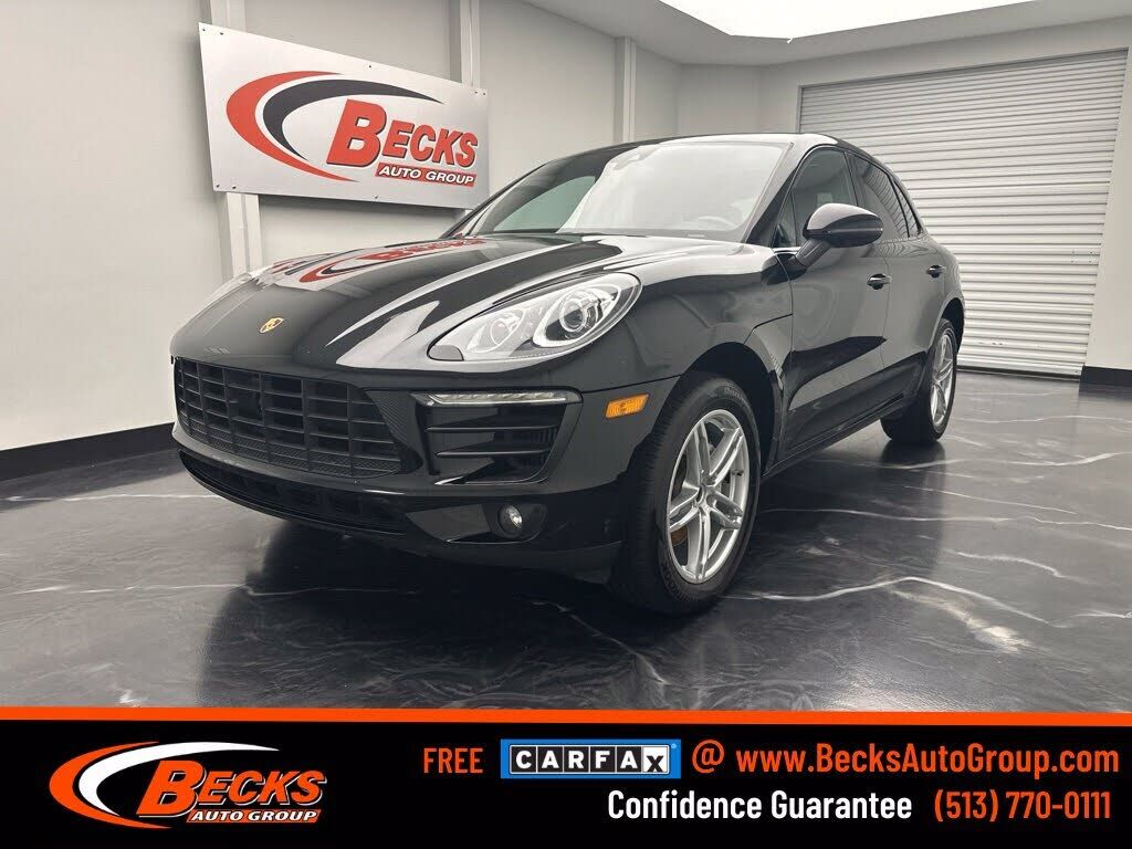 2018 PORSCHE Macan