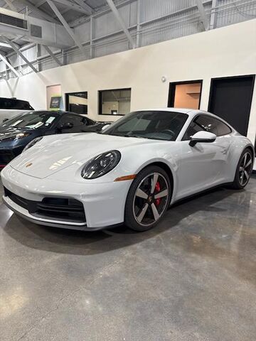 2026 PORSCHE 911