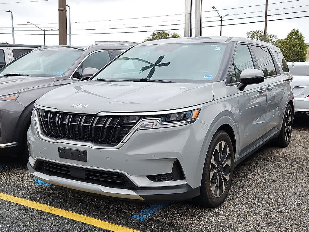 2023 KIA Carnival