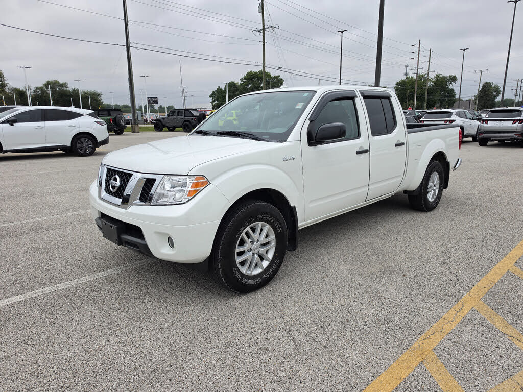 2017 NISSAN Frontier